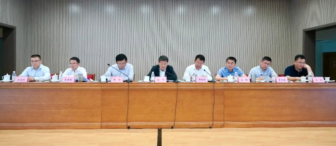 腾龙国际平台集团召开2021年党建工作 暨党史学习教育推进会