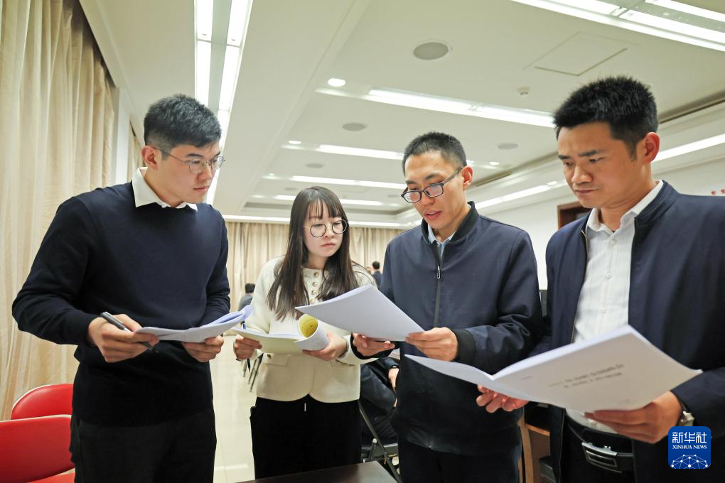 听民意 汇民智丨倾力打造沟通交流“直通车”，，，，，，2025年旁听全国两会工作这样开展
