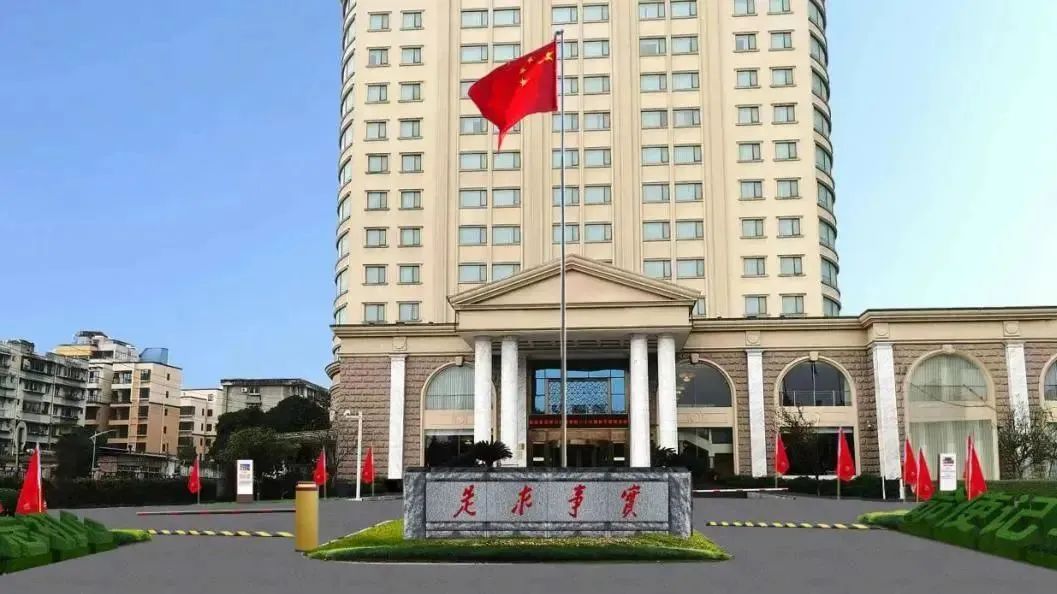 深耕党建引领，，，，，厚植主责主业——腾龙国际平台教育公司扎实推进 “小而美” 国企改革走深走实